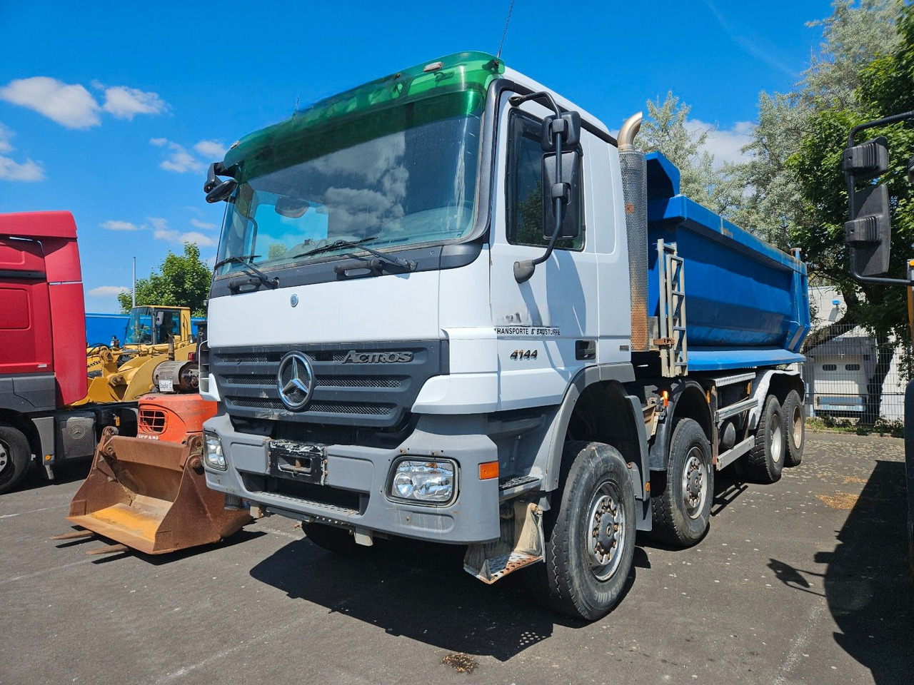 Mercedes-Benz Actros 4144 8x8 Hinterkipper - מזהיר: תמונה 1 Mercedes-Benz Actros 4144 8x8 Hinterkipper - מזהיר: תמונה 1