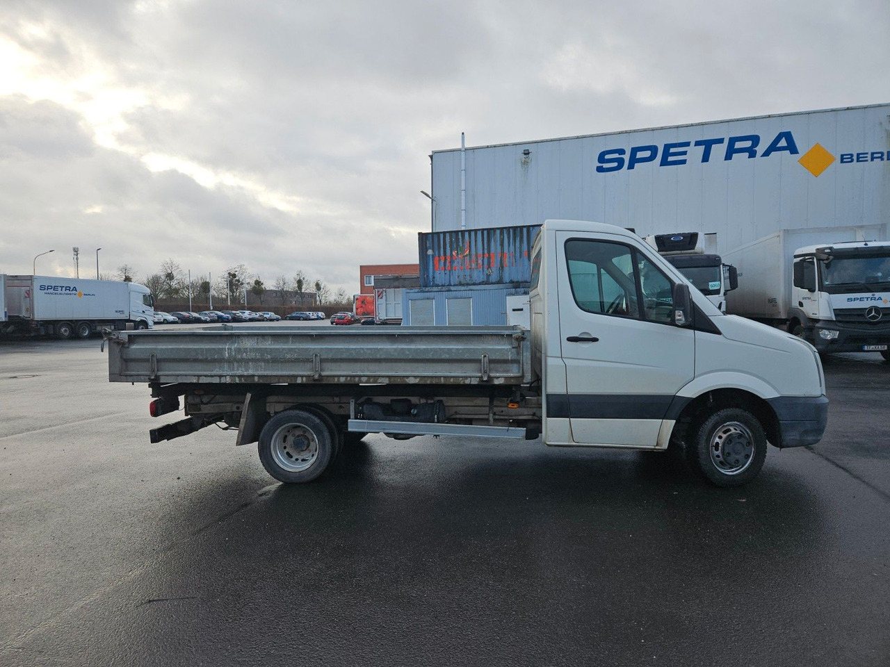 Volkswagen Crafter 50 - 2.5 TDI Dreiseitenkipper - כלי רכב מסחרי מזהיר: תמונה 5 Volkswagen Crafter 50 - 2.5 TDI Dreiseitenkipper - כלי רכב מסחרי מזהיר: תמונה 5