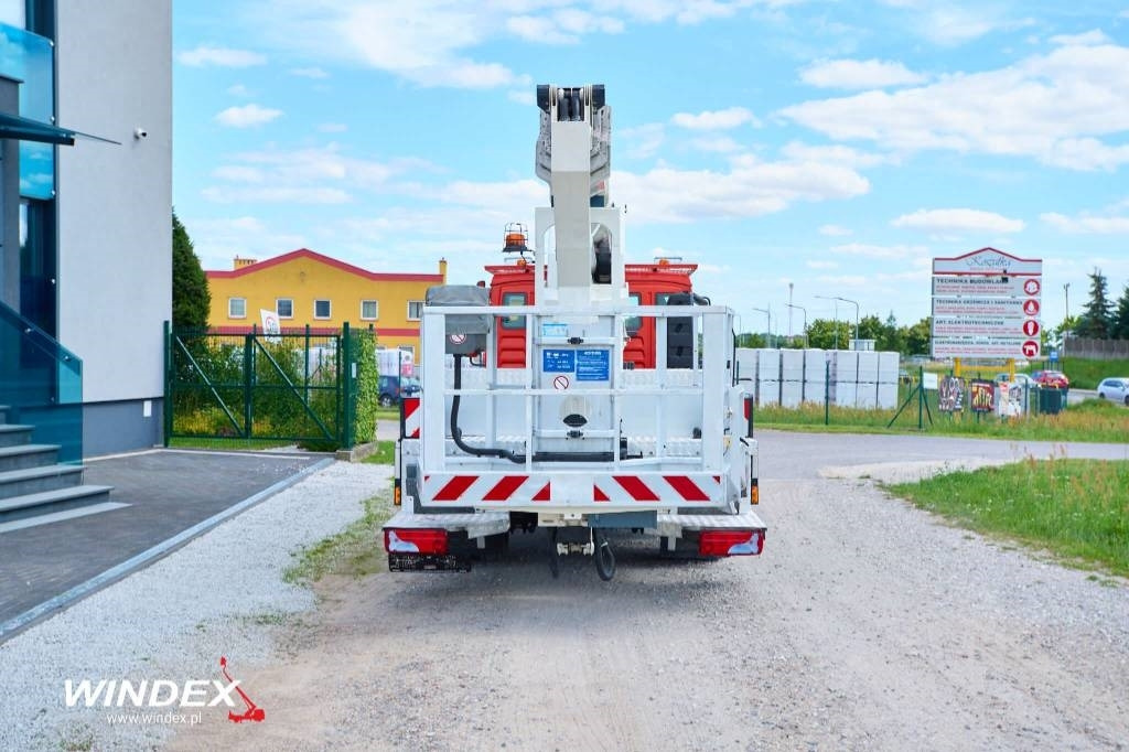 Ruthmann T 300 - פלטפורמה אווירית מותקנת על משאית: תמונה 4 Ruthmann T 300 - פלטפורמה אווירית מותקנת על משאית: תמונה 4