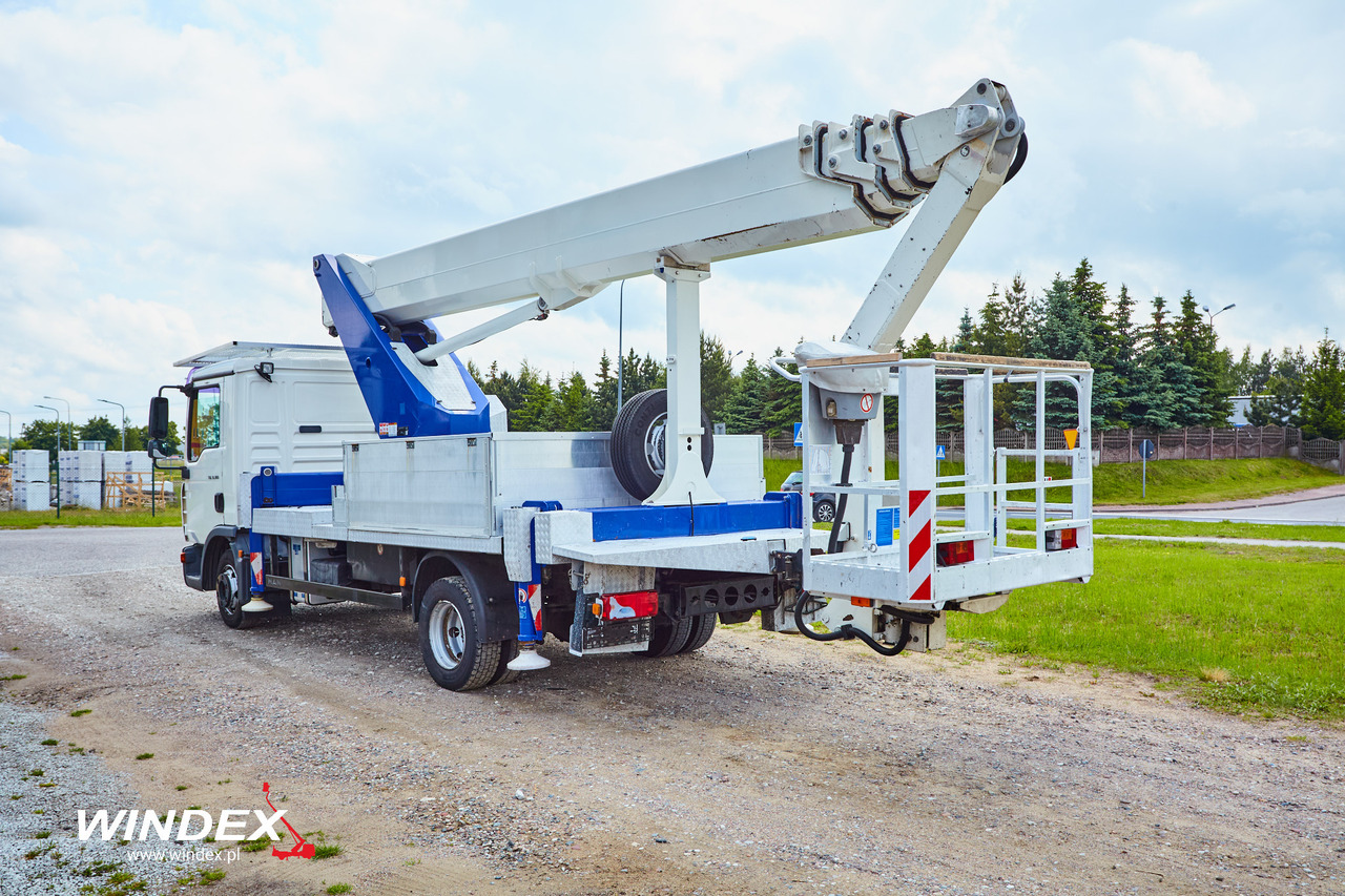 Wumag WT 300 - פלטפורמה אווירית: תמונה 4 Wumag WT 300 - פלטפורמה אווירית: תמונה 4