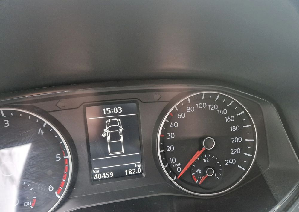 Volkswagen Amarok 3.0 V6 TDI 4Mot Dark Label - SUV: תמונה 5 Volkswagen Amarok 3.0 V6 TDI 4Mot Dark Label - SUV: תמונה 5
