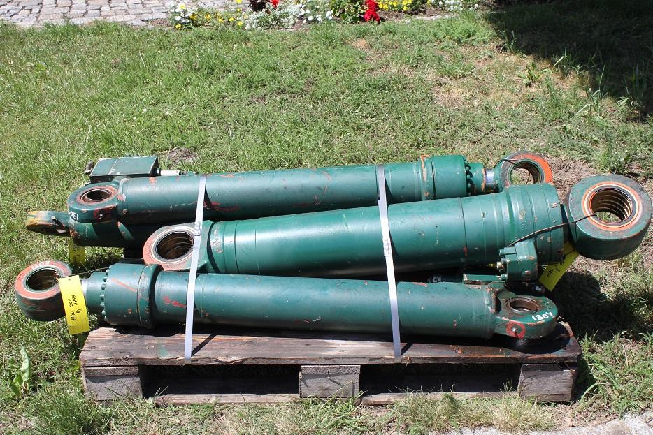 Atlas 1304 - צילינדר הידרולי עבור מכונת בנייה: תמונה 1 Atlas 1304 - צילינדר הידרולי עבור מכונת בנייה: תמונה 1