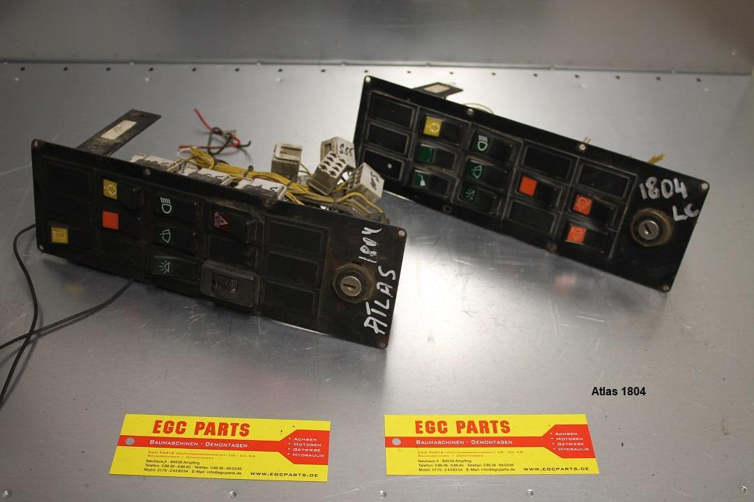 Atlas 1704, 1804 - לוח מחוונים עבור מחפר: תמונה 3 Atlas 1704, 1804 - לוח מחוונים עבור מחפר: תמונה 3