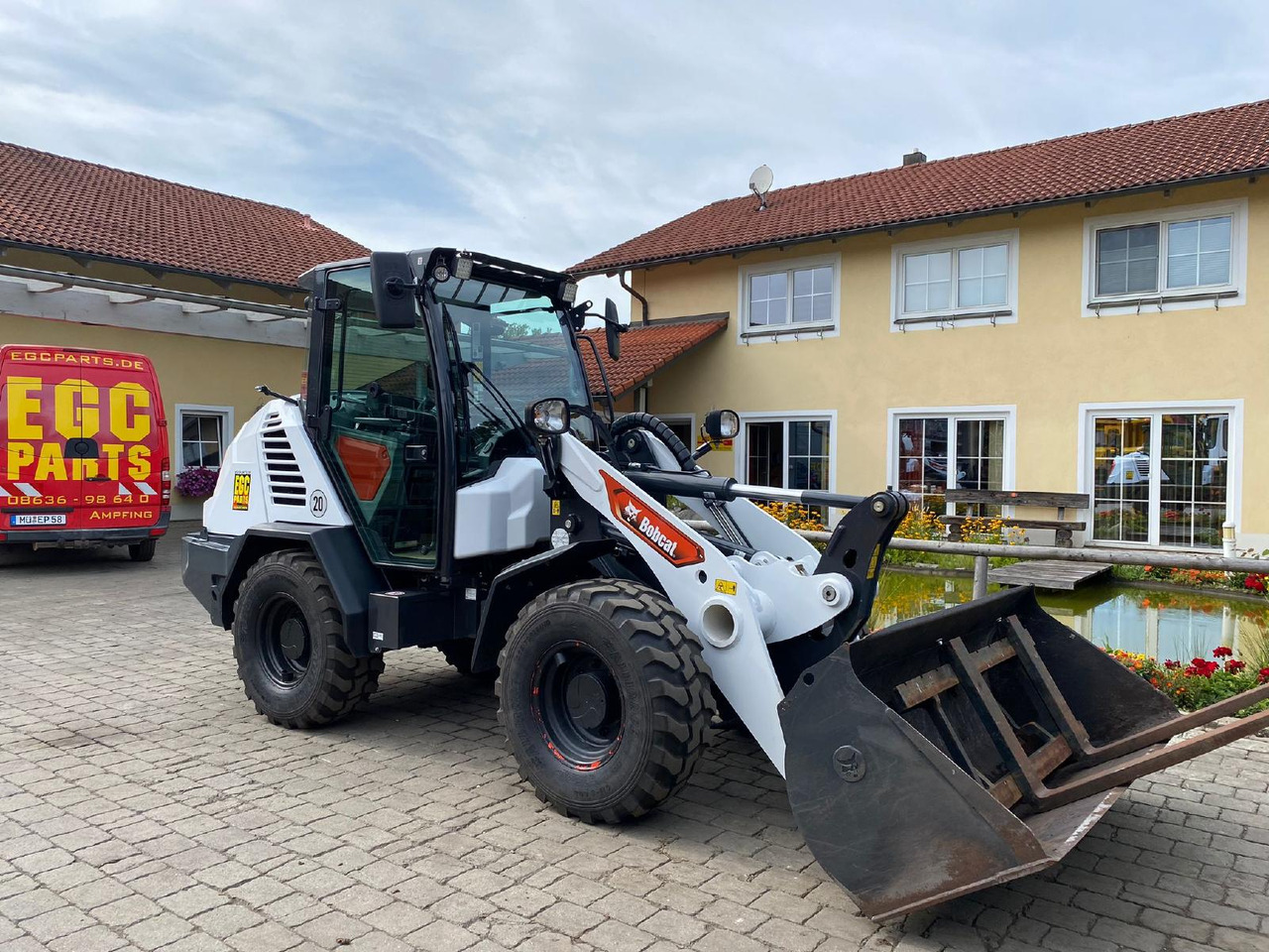 Bobcat L 75 - מעמיס גלגלים: תמונה 1 Bobcat L 75 - מעמיס גלגלים: תמונה 1