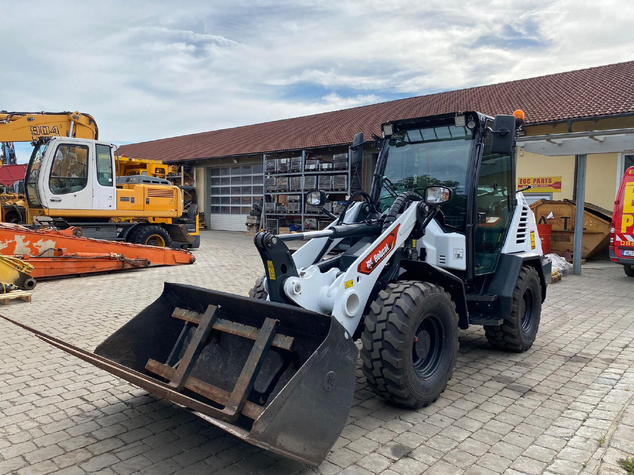 Bobcat L 75 - מעמיס גלגלים: תמונה 3 Bobcat L 75 - מעמיס גלגלים: תמונה 3