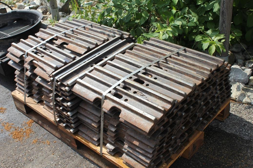 Case 788 LC - רצועה עבור מכונת בנייה: תמונה 1 Case 788 LC - רצועה עבור מכונת בנייה: תמונה 1