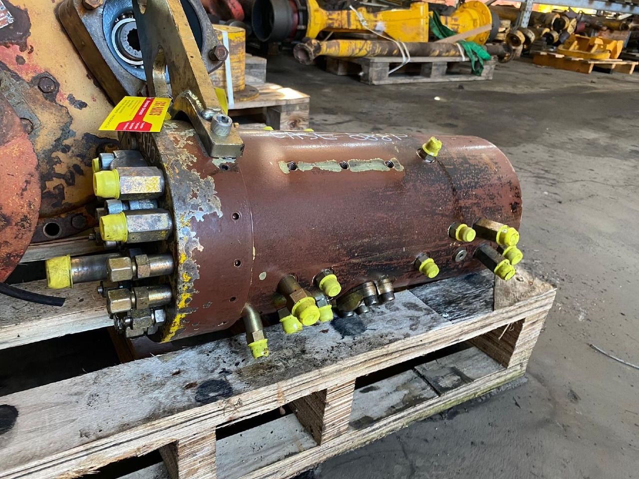 Case 888 P - חלקי חילוף עבור מכונת בנייה: תמונה 1 Case 888 P - חלקי חילוף עבור מכונת בנייה: תמונה 1