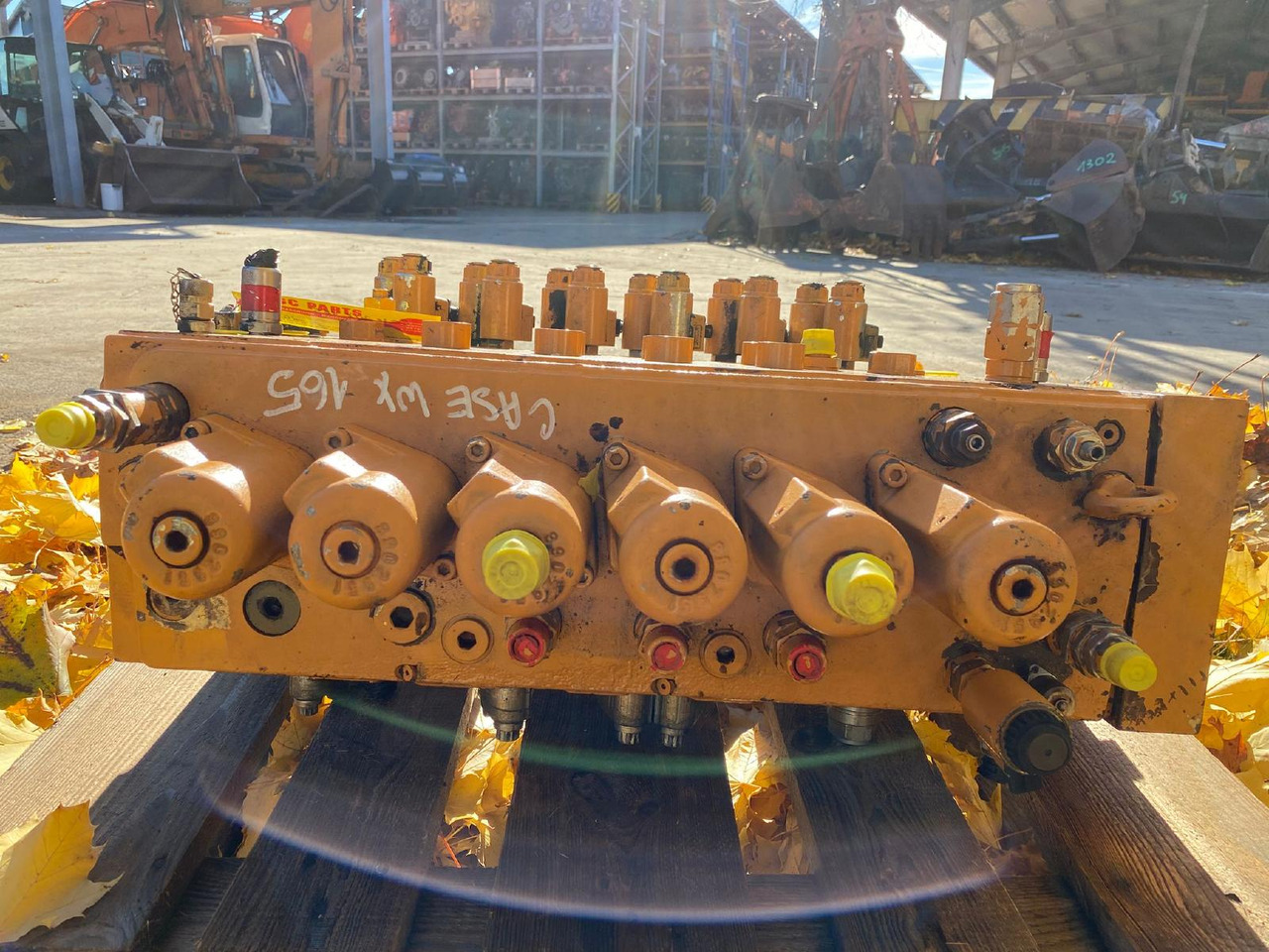 Case WX 165 - שסתום הידרולי עבור מכונת בנייה: תמונה 4 Case WX 165 - שסתום הידרולי עבור מכונת בנייה: תמונה 4