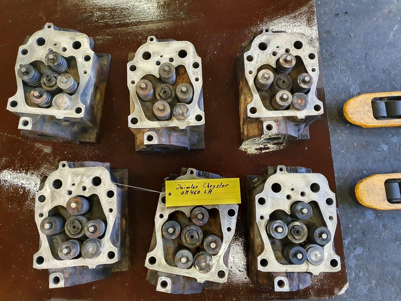 Daimler-Chrysler OM 460 LA. E3A/7 - מנוע עבור מכונת בנייה: תמונה 1 Daimler-Chrysler OM 460 LA. E3A/7 - מנוע עבור מכונת בנייה: תמונה 1