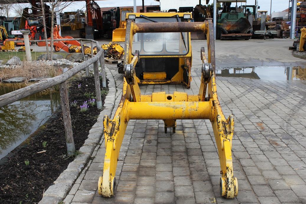 Hanomag 55C - זרוע עבור מעמיס גלגלים: תמונה 3 Hanomag 55C - זרוע עבור מעמיס גלגלים: תמונה 3