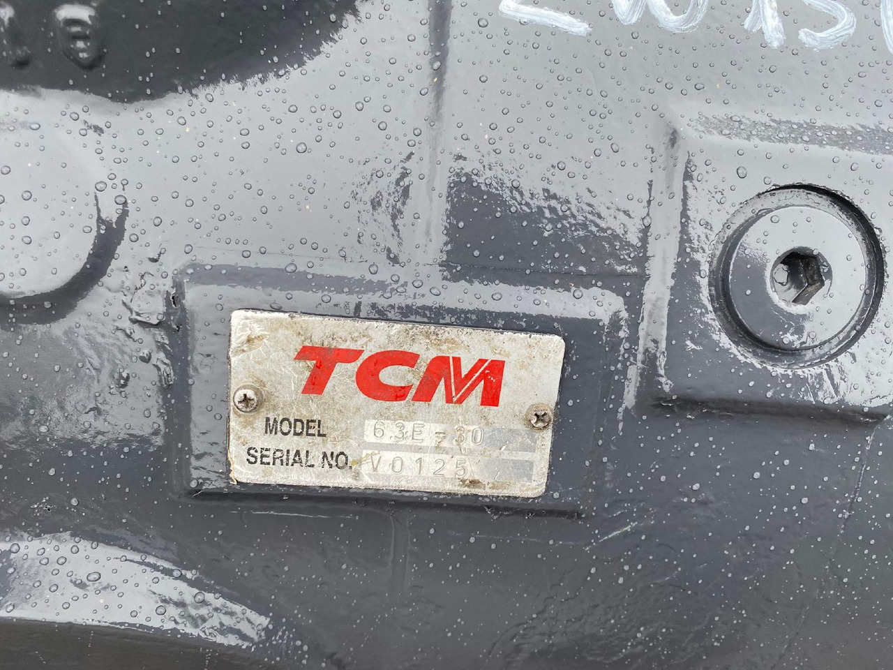 Hitachi TCM aus ZW 150 - סרן וחלקים עבור מכונת בנייה: תמונה 4 Hitachi TCM aus ZW 150 - סרן וחלקים עבור מכונת בנייה: תמונה 4