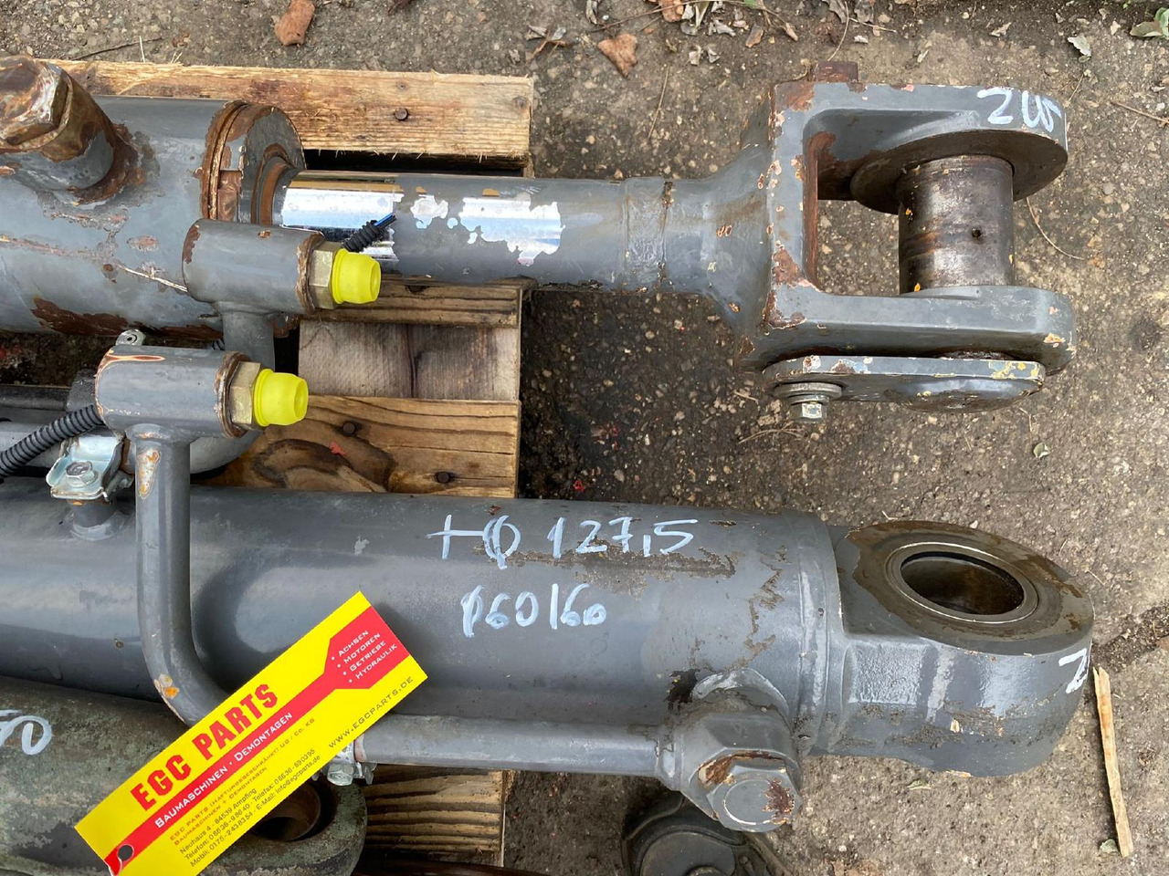 Hitachi ZW 150 - צילינדר הידרולי עבור מכונת בנייה: תמונה 2 Hitachi ZW 150 - צילינדר הידרולי עבור מכונת בנייה: תמונה 2