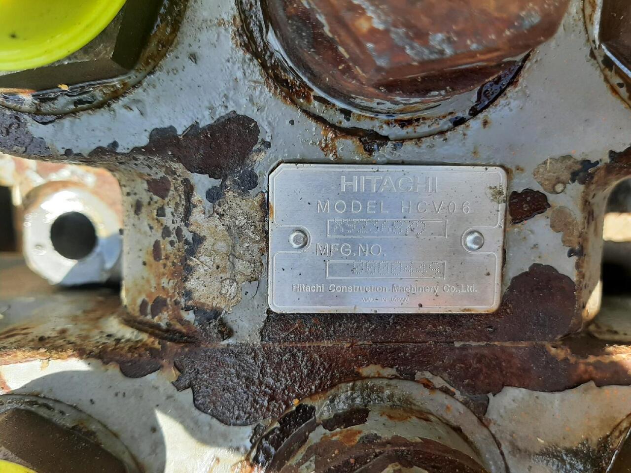 Hitachi ZW 220 - שסתום הידרולי עבור מכונת בנייה: תמונה 4 Hitachi ZW 220 - שסתום הידרולי עבור מכונת בנייה: תמונה 4