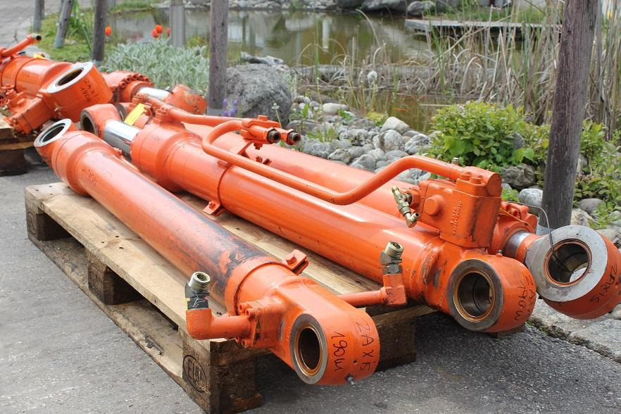 Hitachi ZX190W - צילינדר הידרולי עבור מכונת בנייה: תמונה 5 Hitachi ZX190W - צילינדר הידרולי עבור מכונת בנייה: תמונה 5