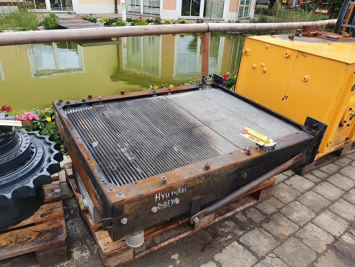 Hyundai Robex 220 LC 9A - מערכת קירור עבור מכונת בנייה: תמונה 1 Hyundai Robex 220 LC 9A - מערכת קירור עבור מכונת בנייה: תמונה 1
