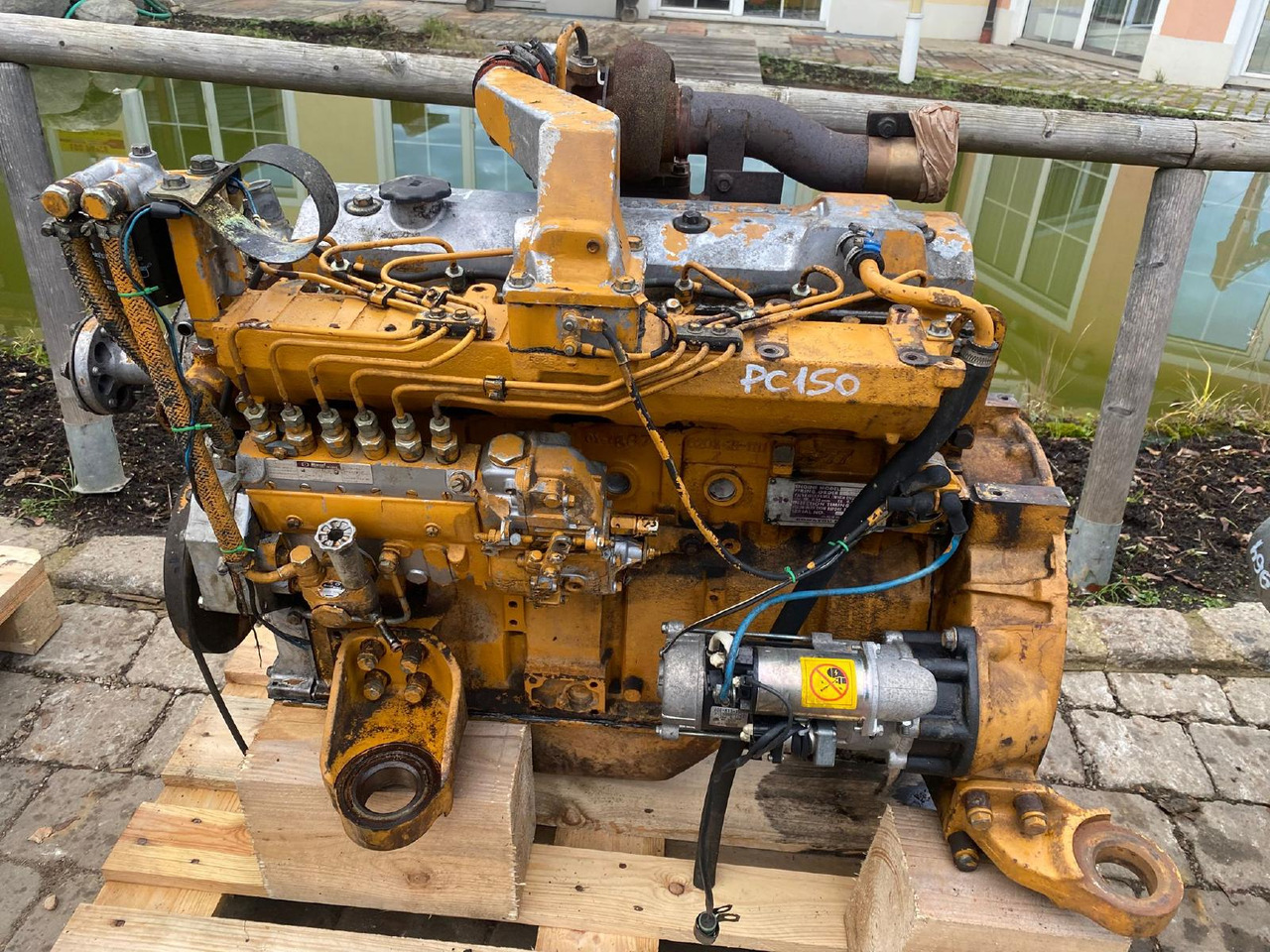 Komatsu S6D95L-1 aus PC 150 - מנוע עבור מכונת בנייה: תמונה 1 Komatsu S6D95L-1 aus PC 150 - מנוע עבור מכונת בנייה: תמונה 1