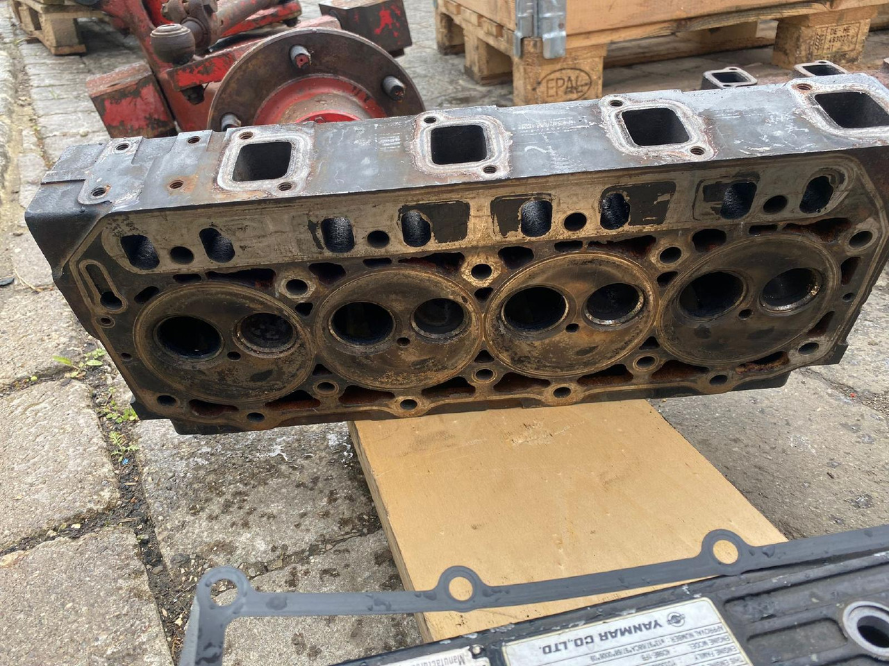 Komatsu Yanmar 4D98 E - מנוע וחלקים עבור מכונת בנייה: תמונה 5 Komatsu Yanmar 4D98 E - מנוע וחלקים עבור מכונת בנייה: תמונה 5