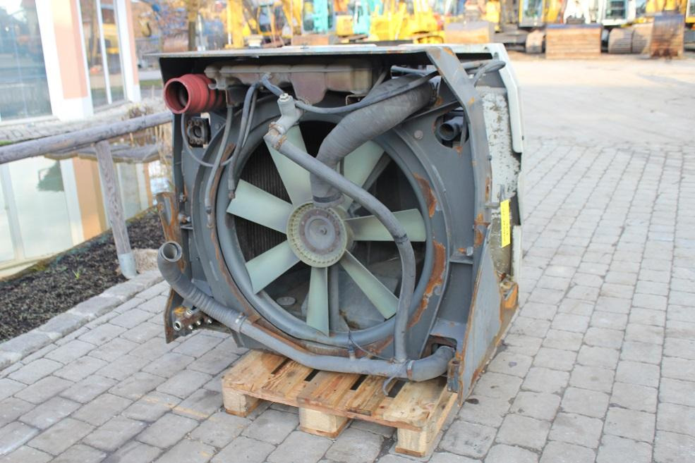 Liebherr 574 - מערכת קירור עבור מכונת בנייה: תמונה 1 Liebherr 574 - מערכת קירור עבור מכונת בנייה: תמונה 1