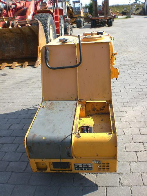 Liebherr 912 LC-Lit. - מכל הידרולי עבור מכונת בנייה: תמונה 4 Liebherr 912 LC-Lit. - מכל הידרולי עבור מכונת בנייה: תמונה 4