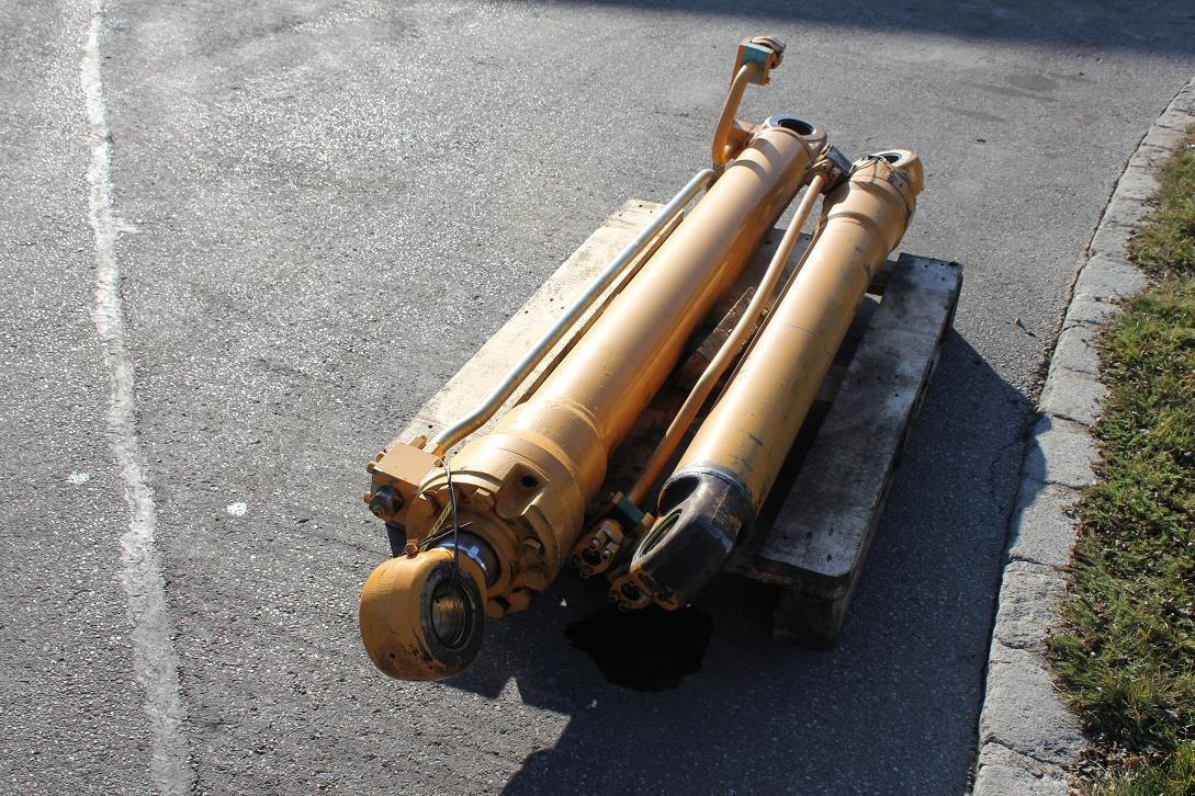 Liebherr 912 Lit. - צילינדר הידרולי עבור מכונת בנייה: תמונה 4 Liebherr 912 Lit. - צילינדר הידרולי עבור מכונת בנייה: תמונה 4
