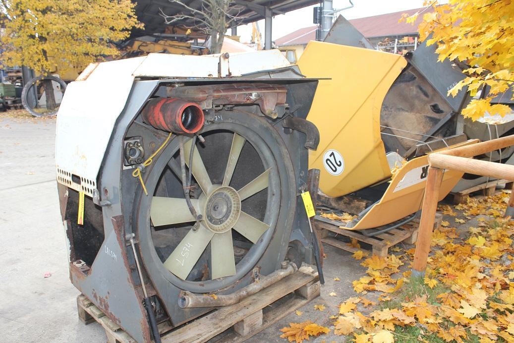 Liebherr L 574 - מערכת קירור עבור מכונת בנייה: תמונה 1 Liebherr L 574 - מערכת קירור עבור מכונת בנייה: תמונה 1