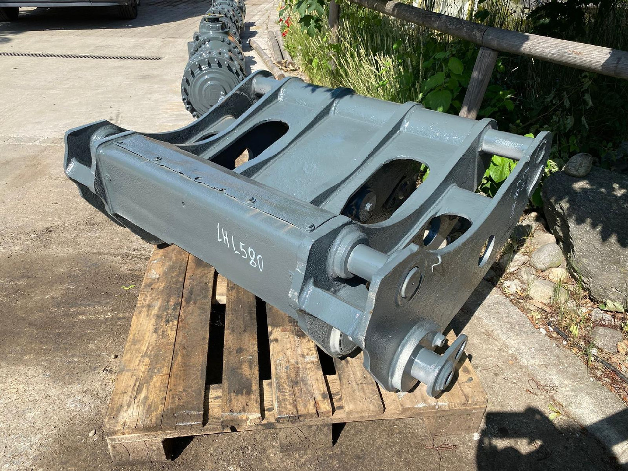 Liebherr L 580 - מצמד מהיר: תמונה 3 Liebherr L 580 - מצמד מהיר: תמונה 3