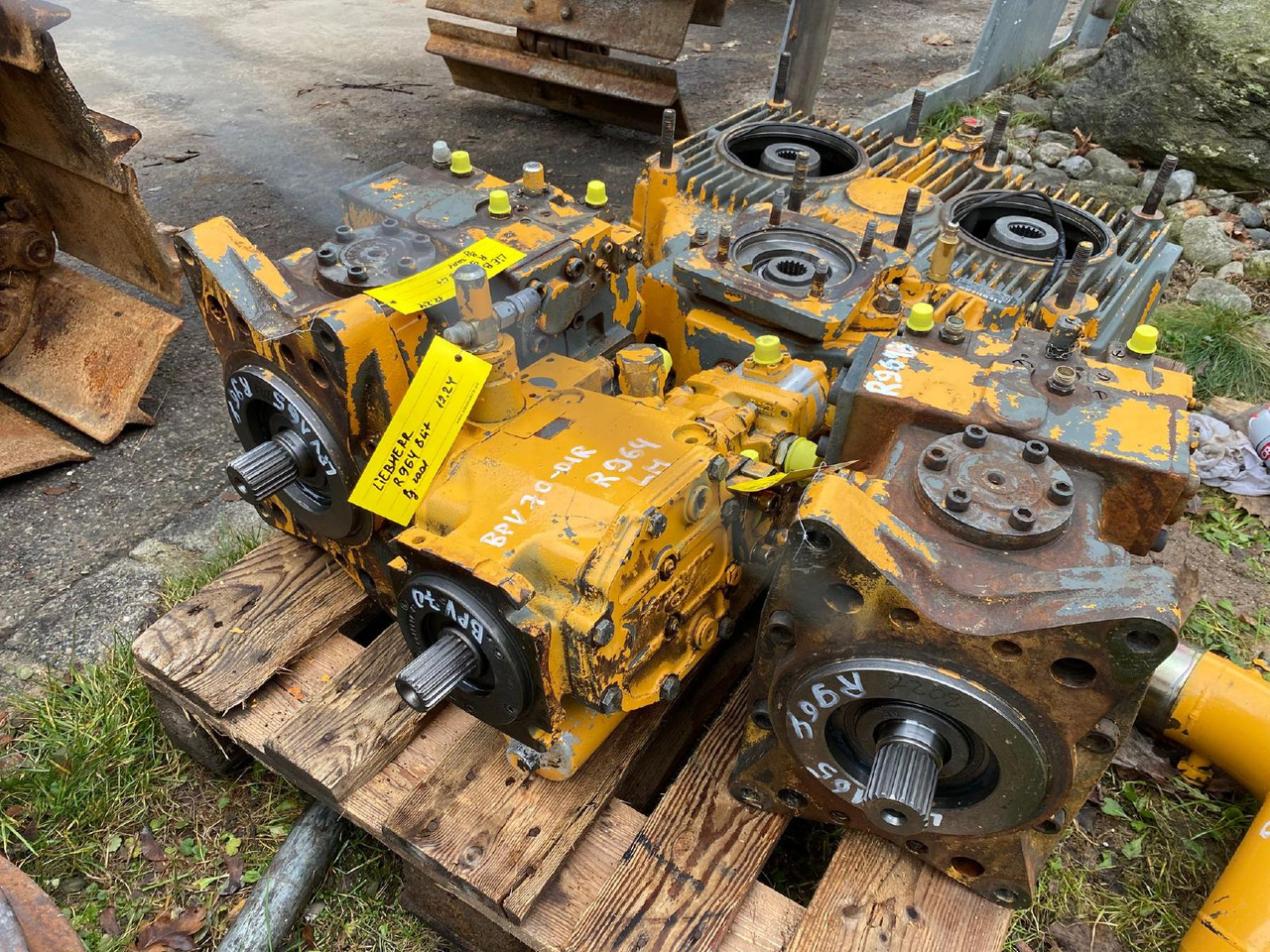 Liebherr LPV 165, MKA 350, Linde BPV 70 aus R964 - משאבה הידרולית עבור מכונת בנייה: תמונה 2 Liebherr LPV 165, MKA 350, Linde BPV 70 aus R964 - משאבה הידרולית עבור מכונת בנייה: תמונה 2