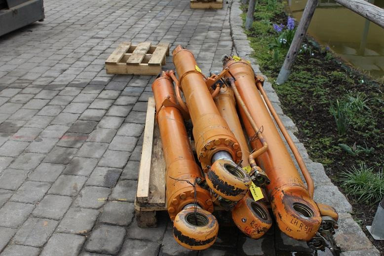 Liebherr R 912 LC LIT - צילינדר הידרולי עבור מכונת בנייה: תמונה 3 Liebherr R 912 LC LIT - צילינדר הידרולי עבור מכונת בנייה: תמונה 3