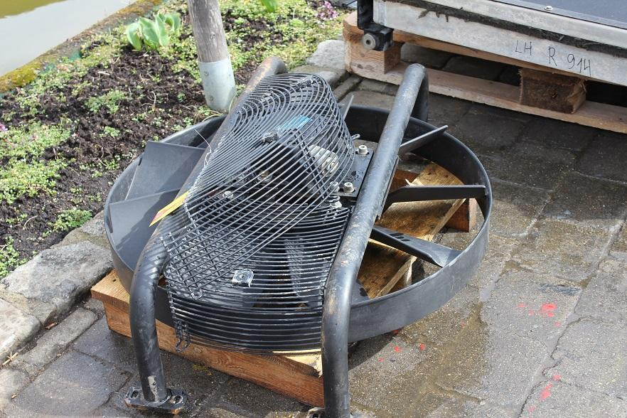 מערכת קירור עבור מכונת בנייה Liebherr R 914: תמונה 6