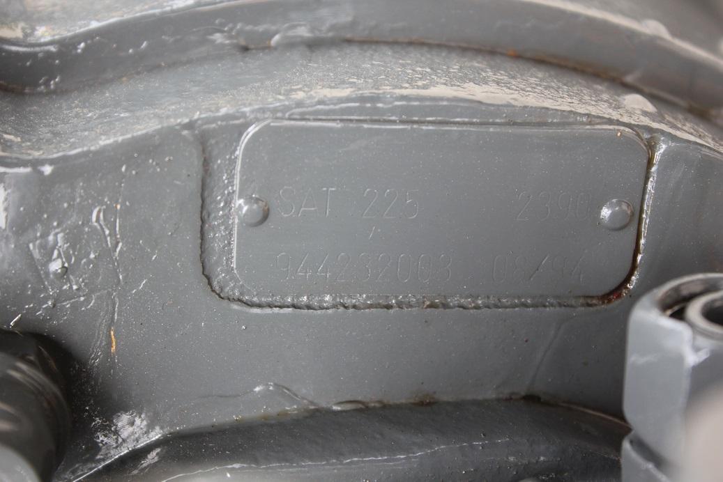 Liebherr SAT 225 aus LH A902LIT - מנוע נדנדה עבור מכונת בנייה: תמונה 5 Liebherr SAT 225 aus LH A902LIT - מנוע נדנדה עבור מכונת בנייה: תמונה 5