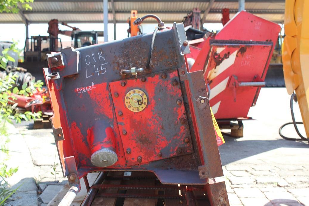 O&K L 45 - מכל דלק עבור מעמיס גלגלים: תמונה 5 O&K L 45 - מכל דלק עבור מעמיס גלגלים: תמונה 5