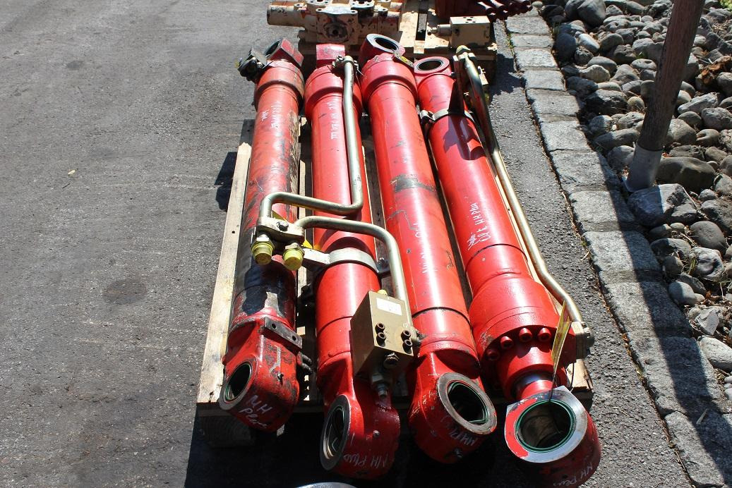 O&K MH Pllus - צילינדר הידרולי עבור מכונת בנייה: תמונה 4 O&K MH Pllus - צילינדר הידרולי עבור מכונת בנייה: תמונה 4