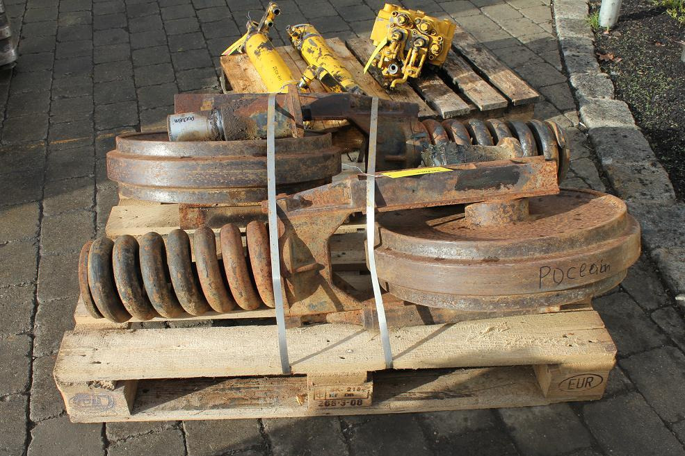 Poclain 90 - חלקי תושבת עבור מכונת בנייה: תמונה 3 Poclain 90 - חלקי תושבת עבור מכונת בנייה: תמונה 3