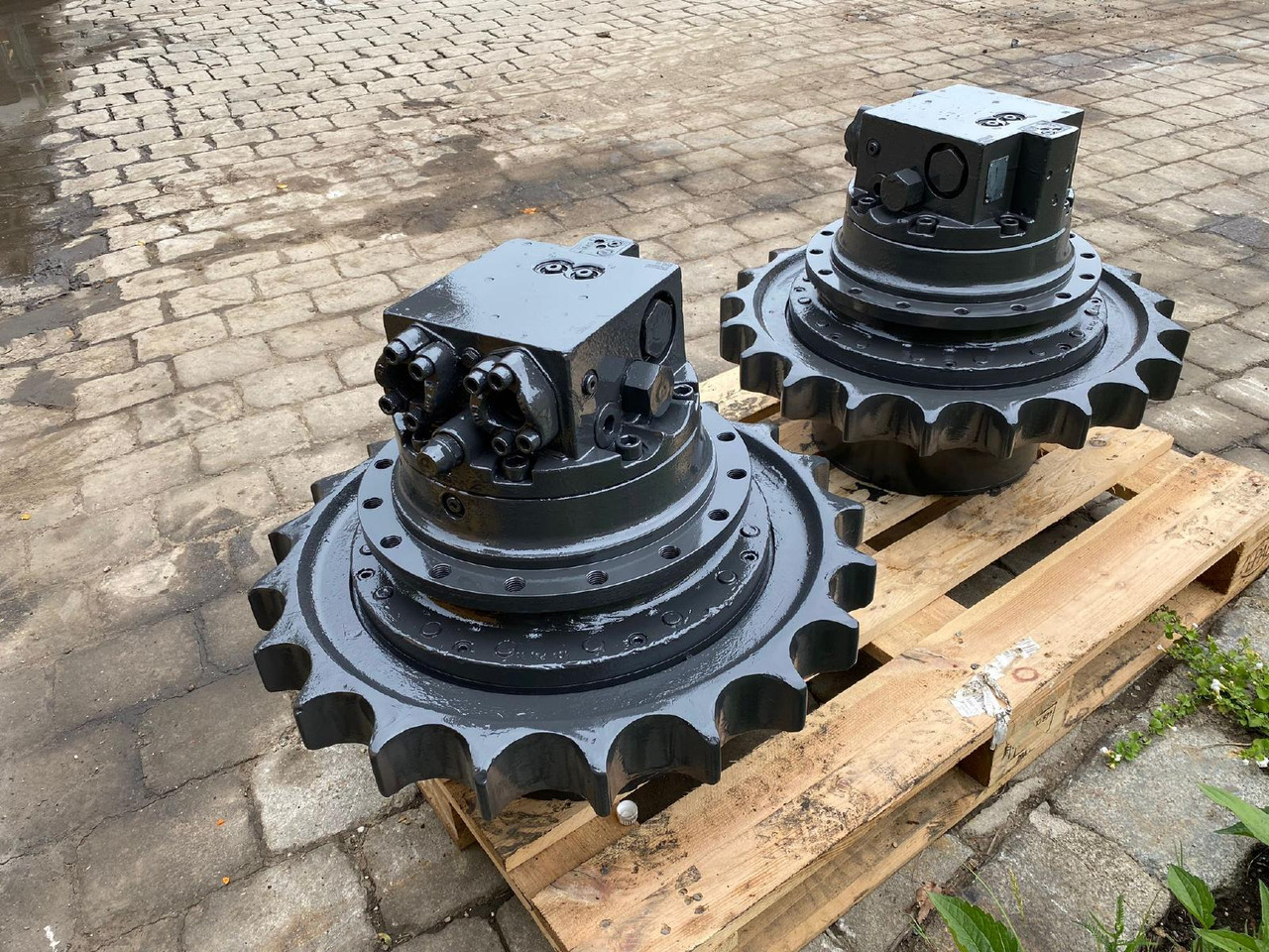 Terex TC 240 LC - הנעה סופית עבור מכונת בנייה: תמונה 3 Terex TC 240 LC - הנעה סופית עבור מכונת בנייה: תמונה 3