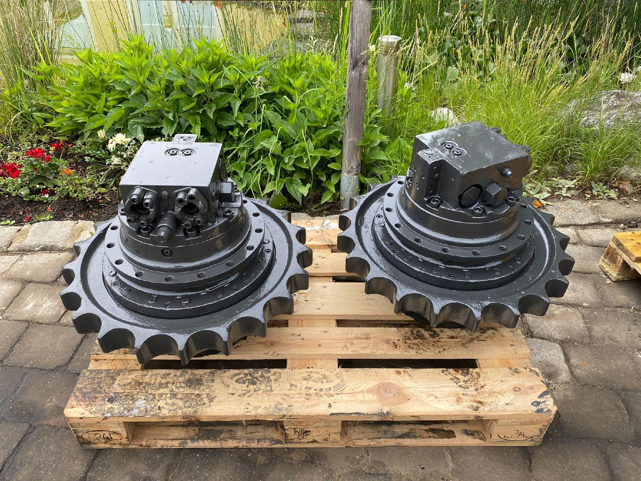 Terex TC 240 LC - הנעה סופית עבור מכונת בנייה: תמונה 2 Terex TC 240 LC - הנעה סופית עבור מכונת בנייה: תמונה 2