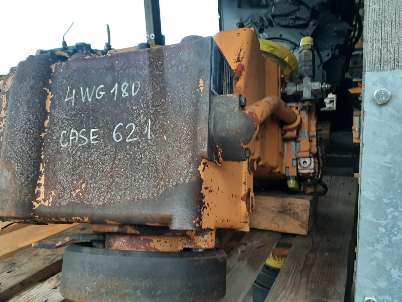 ZF 4 WG 180 aus Case 621 - תיבת הילוכים עבור מכונת בנייה: תמונה 3 ZF 4 WG 180 aus Case 621 - תיבת הילוכים עבור מכונת בנייה: תמונה 3