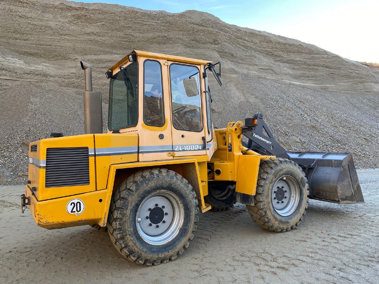 Zettelmeyer ZL 1002 - מעמיס גלגלים: תמונה 5 Zettelmeyer ZL 1002 - מעמיס גלגלים: תמונה 5