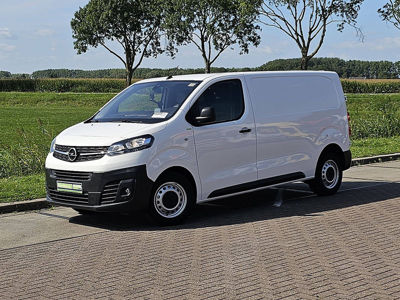 Opel Vivaro 2.0 L2 Navi Airco Euro6! - כלי רכב מסחרי קטן: תמונה 2 Opel Vivaro 2.0 L2 Navi Airco Euro6! - כלי רכב מסחרי קטן: תמונה 2