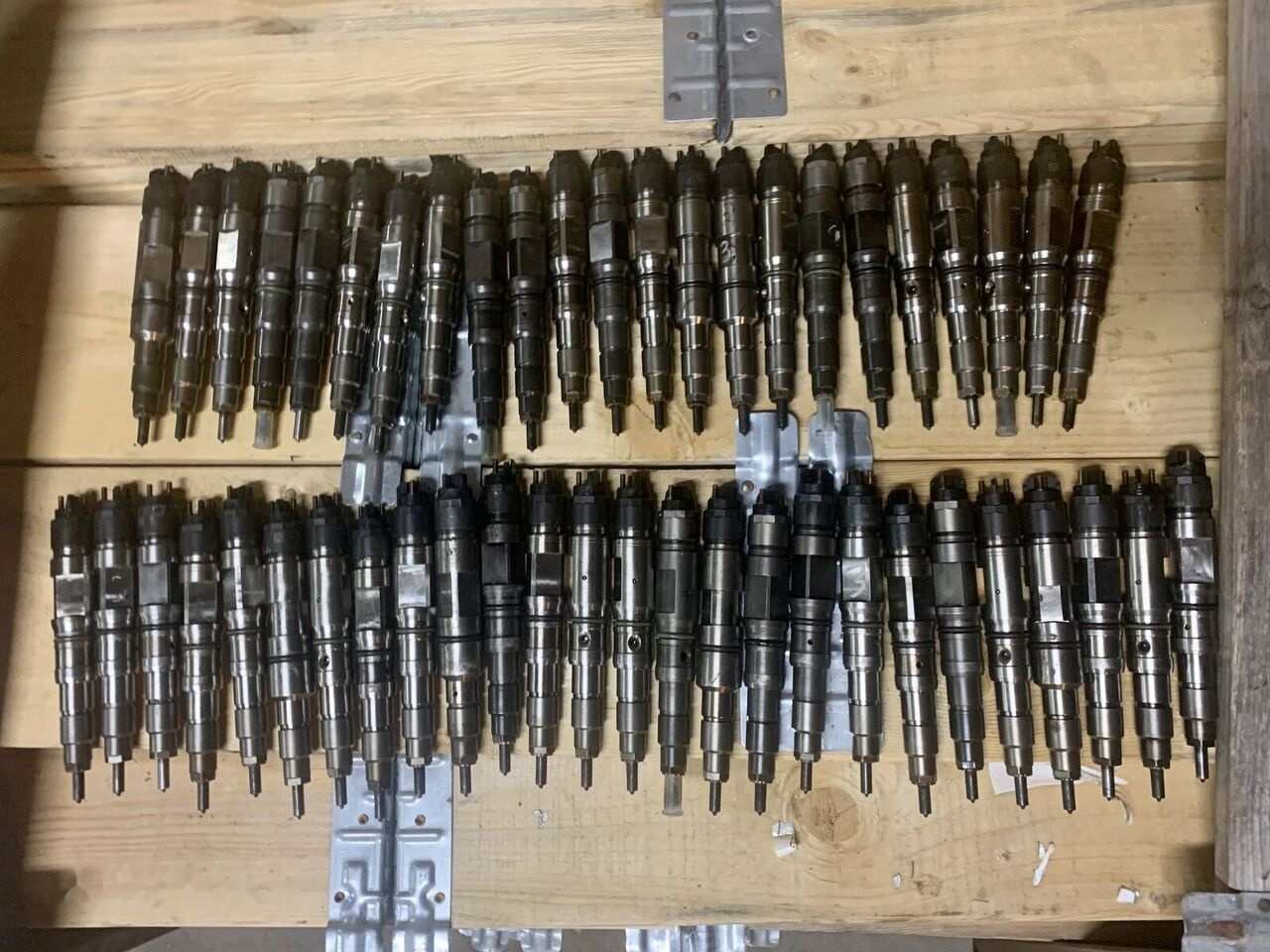 Bosch 0445120420   MAN TGX-S truck - מזרק עבור משאית: תמונה 1 Bosch 0445120420   MAN TGX-S truck - מזרק עבור משאית: תמונה 1