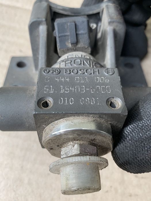 Bosch Moduł, zawór dozujący, wtrysk mocznika adblue 0444011006 - מערכת פליטה עבור משאית: תמונה 2 Bosch Moduł, zawór dozujący, wtrysk mocznika adblue 0444011006 - מערכת פליטה עבור משאית: תמונה 2