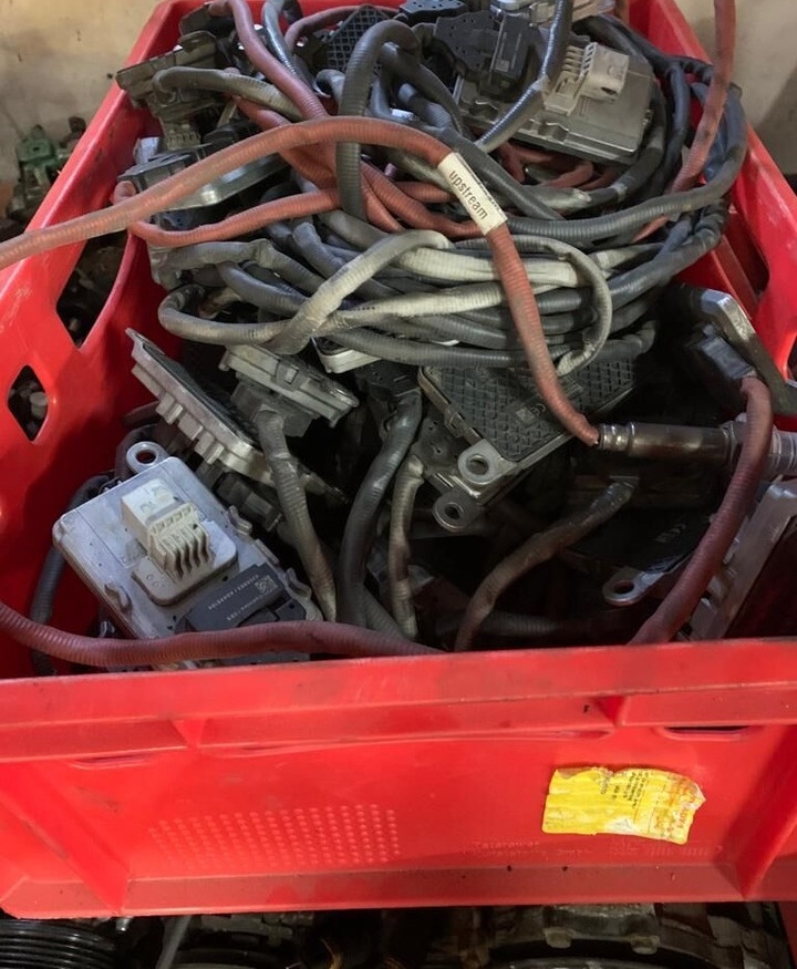 Cummins DAF euro 6 / euro 5 do regeneracji 5WK96751C DAF 4326862 Czujnik NOX, SONDA PRZED KATALIZATOREM Oryginał truck - מערכת פליטה עבור משאית: תמונה 5 Cummins DAF euro 6 / euro 5 do regeneracji 5WK96751C DAF 4326862 Czujnik NOX, SONDA PRZED KATALIZATOREM Oryginał truck - מערכת פליטה עבור משאית: תמונה 5