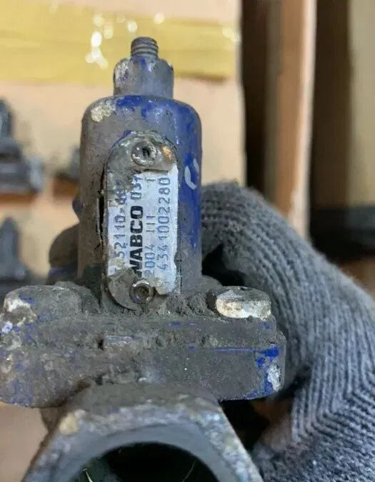 MAN TGA 4341002280 MAN truck - שסתום בלמים עבור משאית: תמונה 5 MAN TGA 4341002280 MAN truck - שסתום בלמים עבור משאית: תמונה 5