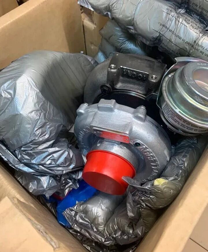 Nowa Turbosprężarka 454135-5009S GARRETT AUDI A4 454135-5009S for Audi car - טורבו עבור מכונית: תמונה 4 Nowa Turbosprężarka 454135-5009S GARRETT AUDI A4 454135-5009S for Audi car - טורבו עבור מכונית: תמונה 4