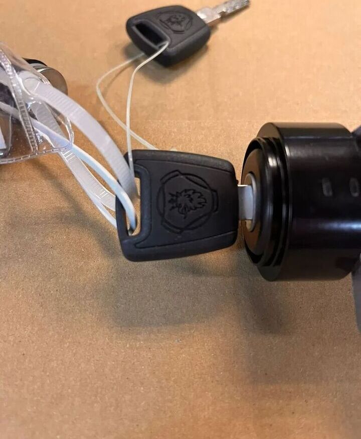 Scania Nowa Kluczyka R 1407683 / 1535125 Scania truck - מערכת חשמל עבור משאית: תמונה 3 Scania Nowa Kluczyka R 1407683 / 1535125 Scania truck - מערכת חשמל עבור משאית: תמונה 3