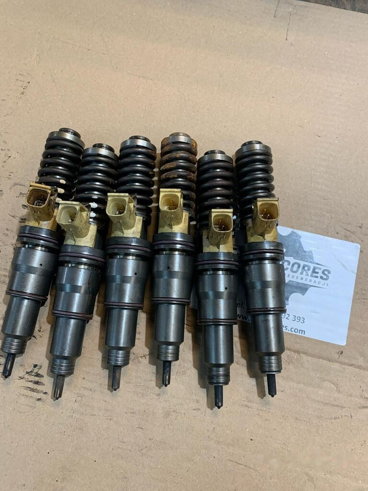 VOLVO Euro 5 22222025 4 piny do regeneracji 22222025 - מזרק עבור משאית: תמונה 1 VOLVO Euro 5 22222025 4 piny do regeneracji 22222025 - מזרק עבור משאית: תמונה 1