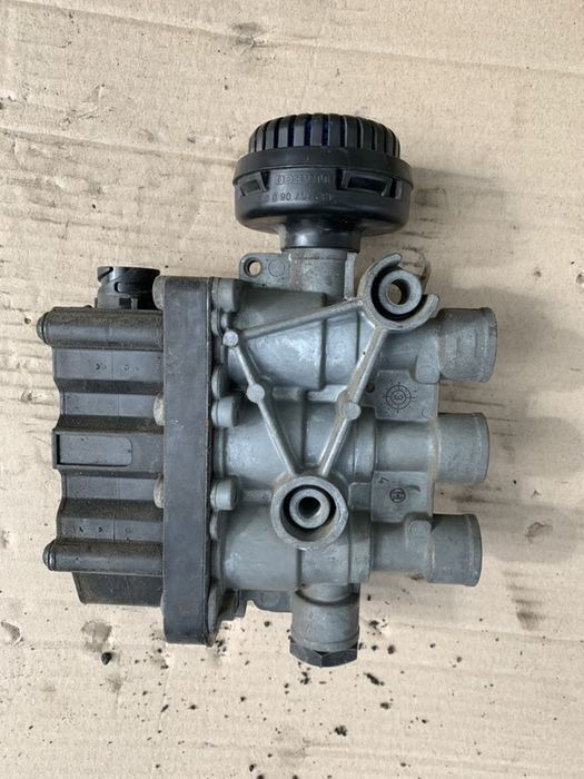 WABCO Zawór ECAS oryginał 4728800010 DAF MAN, Renault, Iveco - שסתום בלמים עבור משאית: תמונה 1 WABCO Zawór ECAS oryginał 4728800010 DAF MAN, Renault, Iveco - שסתום בלמים עבור משאית: תמונה 1