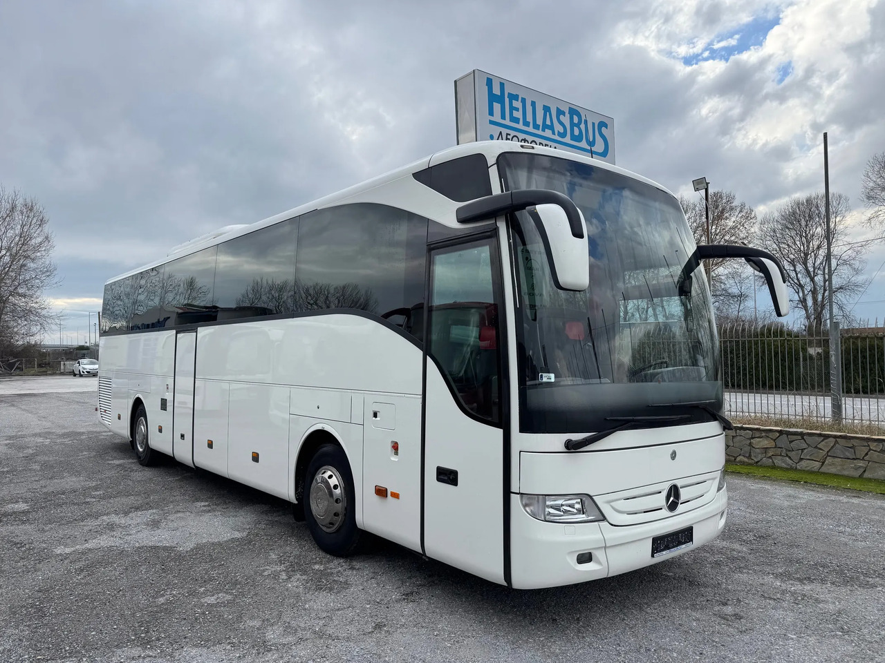 Mercedes-Benz Tourismo - אוטובוס בין עירוני: תמונה 1 Mercedes-Benz Tourismo - אוטובוס בין עירוני: תמונה 1