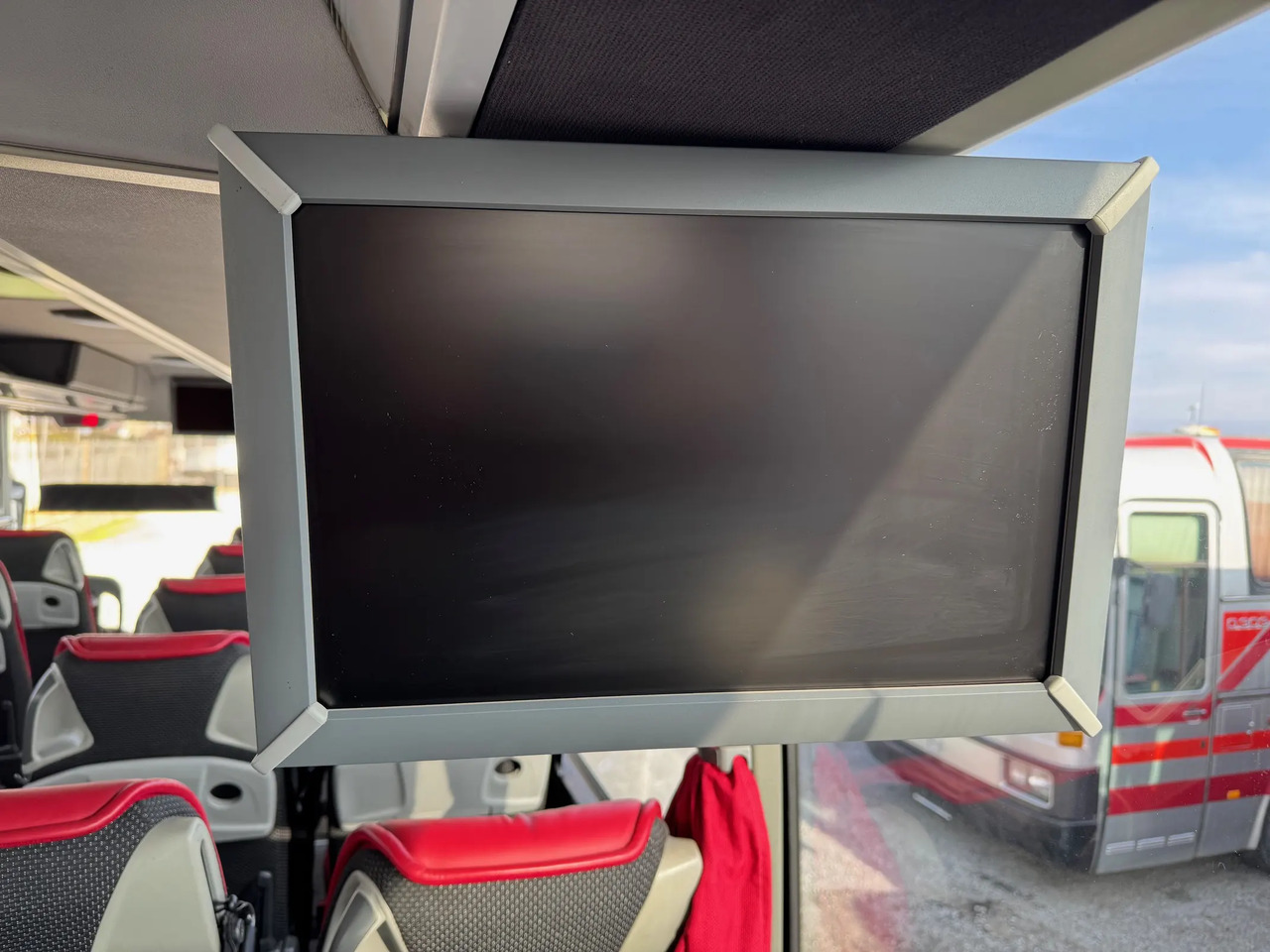 אוטובוס בין עירוני Mercedes-Benz Tourismo: תמונה 11