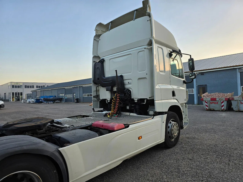 DAF CF Super Space Cabin - יחידת טרקטור: תמונה 4 DAF CF Super Space Cabin - יחידת טרקטור: תמונה 4