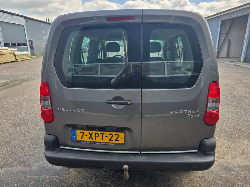 Peugeot Partner 1.6 benzine - מכונית: תמונה 5 Peugeot Partner 1.6 benzine - מכונית: תמונה 5